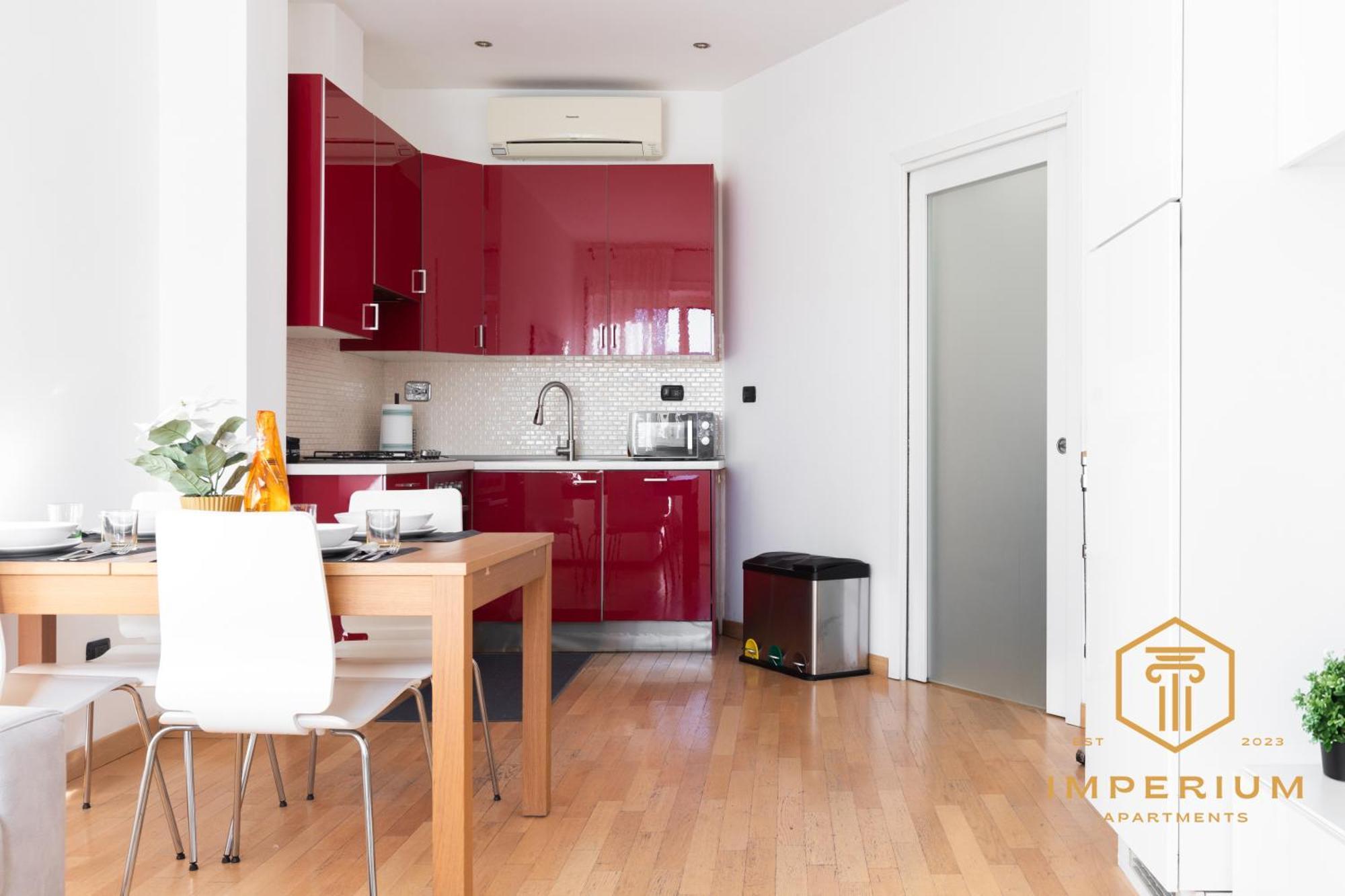 Imperium Deluxe - 300mt To Metro B, 3 Bedrooms, Panoramic View, A-c Apartment Rom