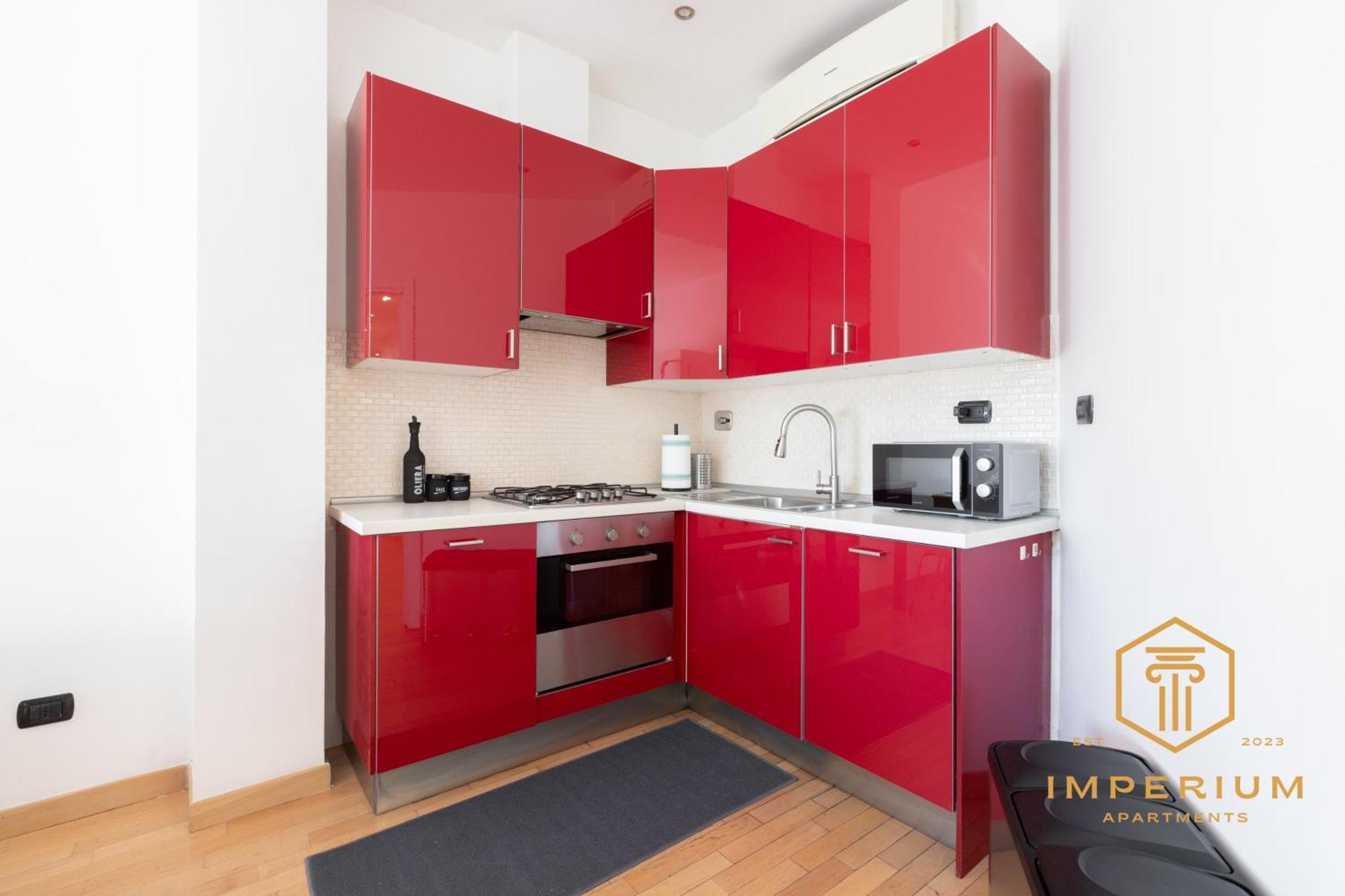 Apartment Imperium Deluxe - 300mt To Metro B, 3 Bedrooms, Panoramic View, A-c